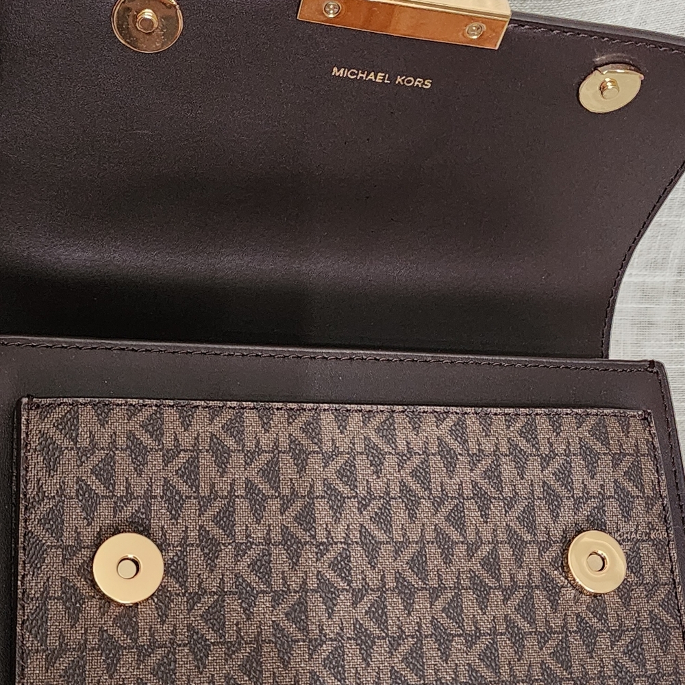 Michael Kors Canvas Leopard Print Shoulder Bag Multicolor Small NWT - Picture 9 of 9